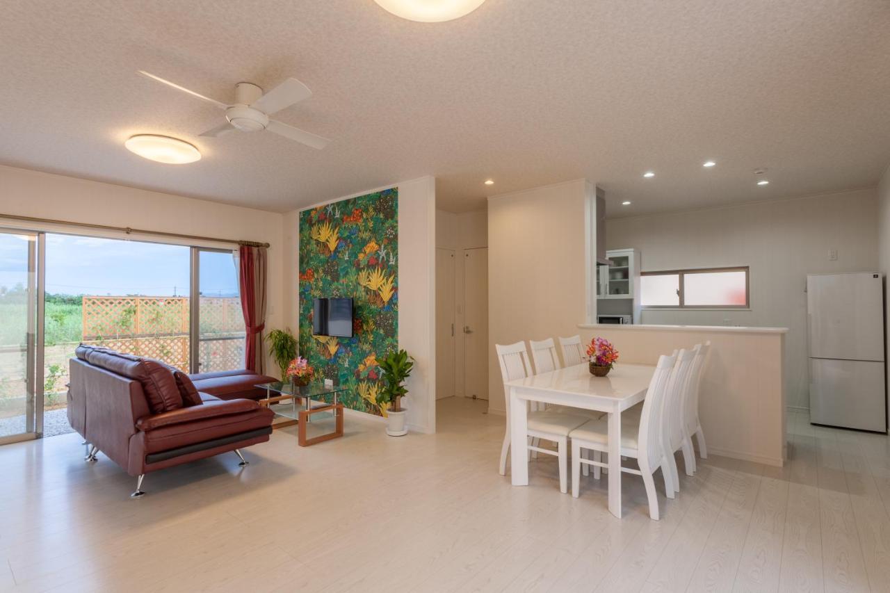 Kariyushi Condominium Resort Nago Rb Villa Накідзин Екстер'єр фото
