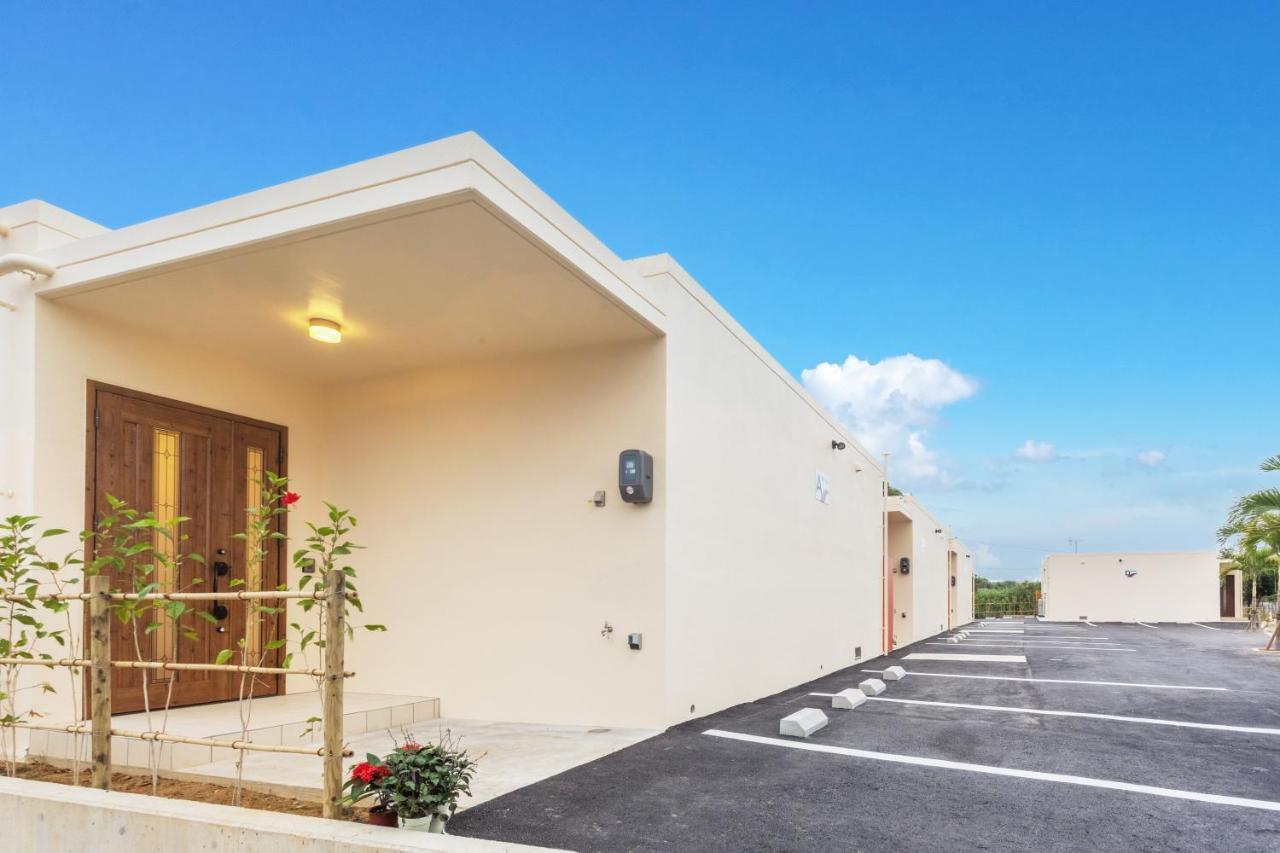Kariyushi Condominium Resort Nago Rb Villa Накідзин Екстер'єр фото